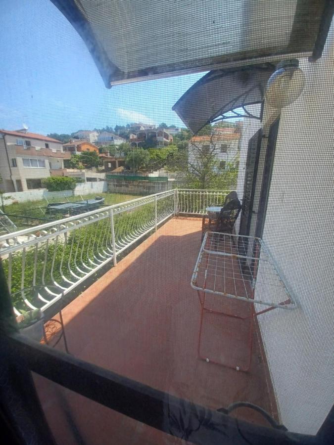 Apartment Bunjo'S Beach House Trogir Kültér fotó