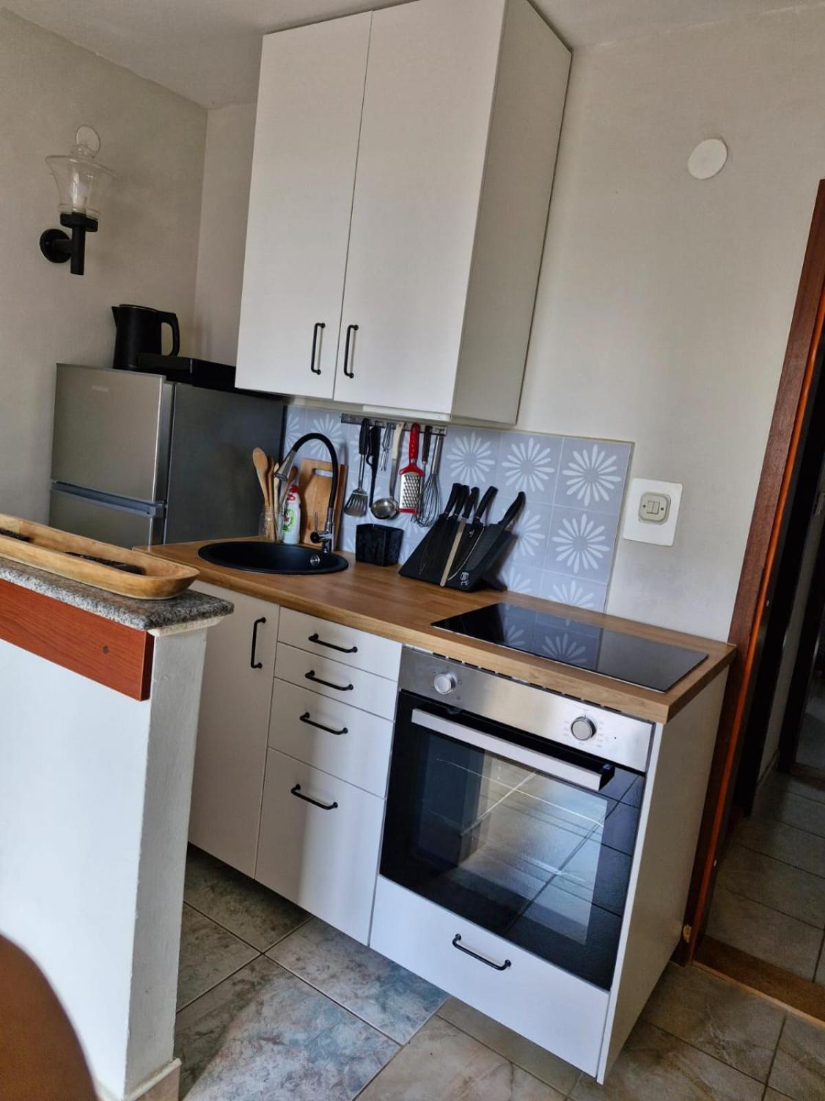 Apartment Bunjo'S Beach House Trogir Kültér fotó